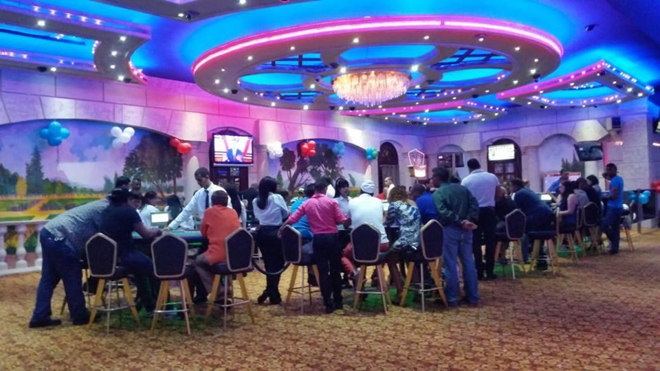 玛杜赌场酒店 圣地亚哥洛斯卡巴 外观 照片